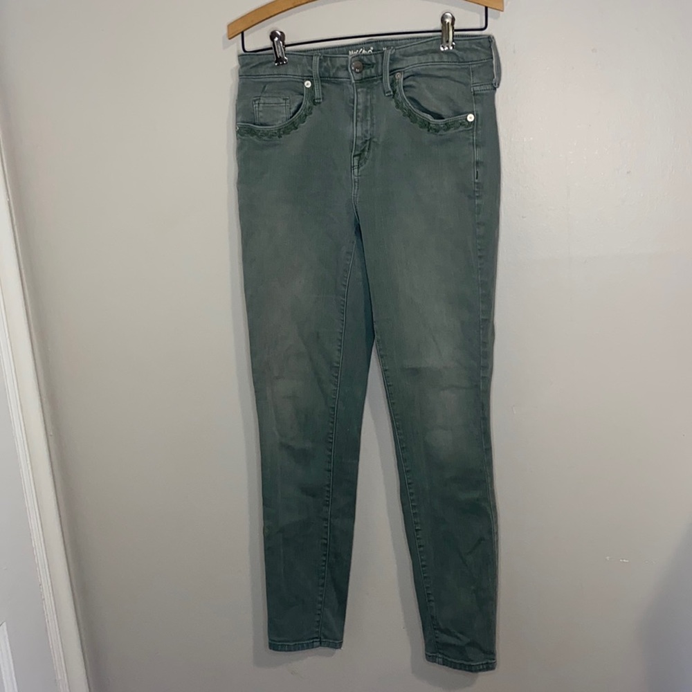 🛍️Light green high rise skinny jeans! - Picture 6 of 8